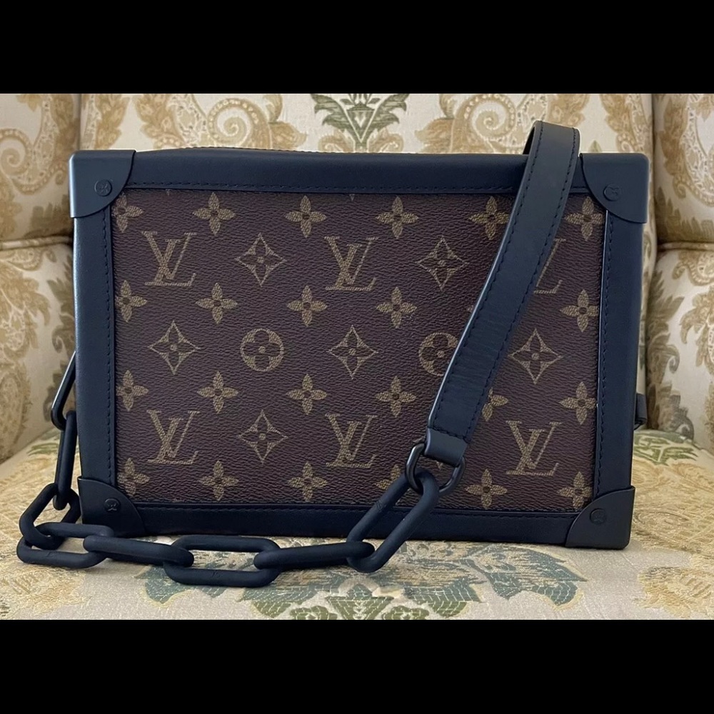 LOUIS VUITTON Soft Trunk Bag Solar Ray Monogram - Picture 4 of 16